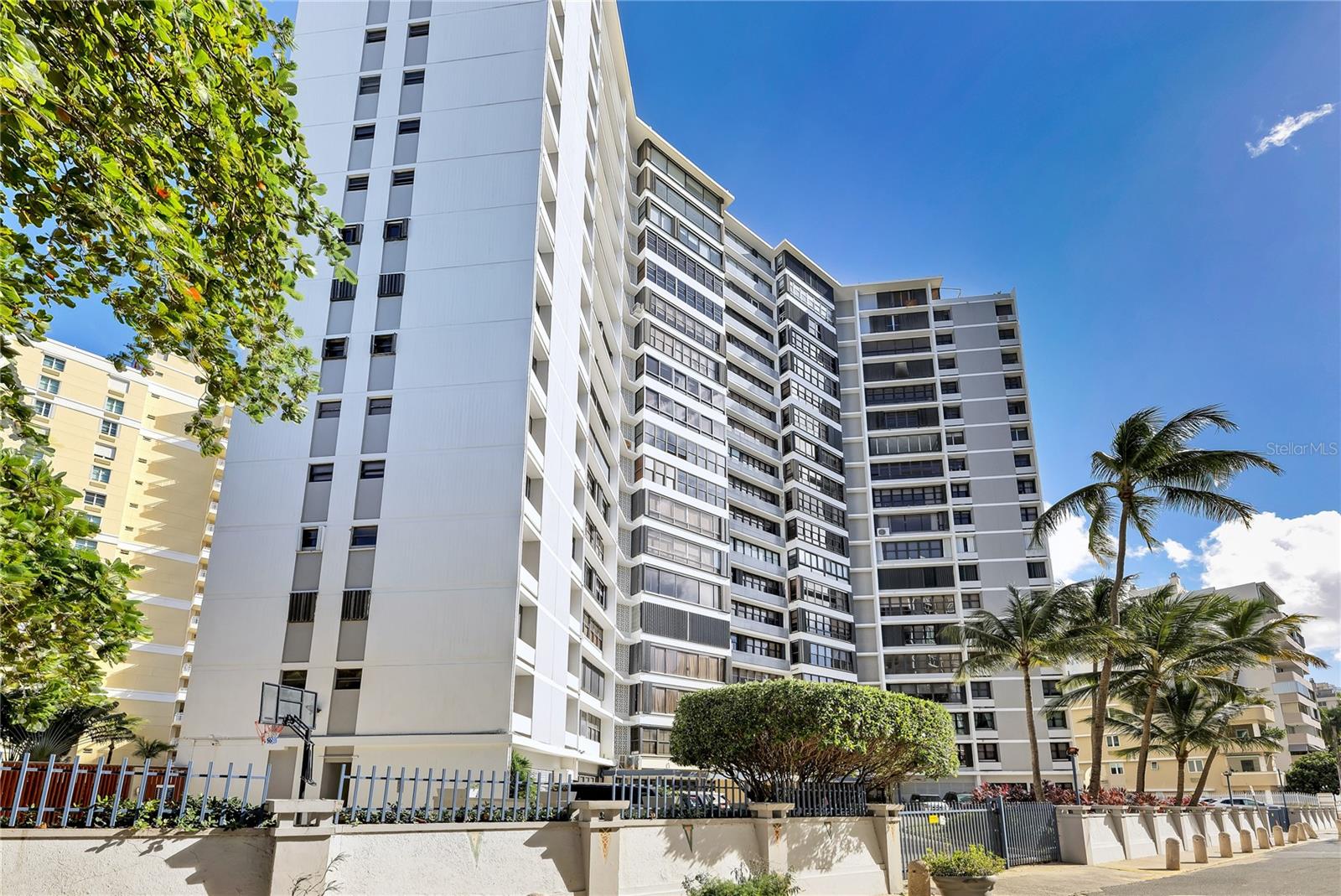 4 hab · 3 baños · SAN JUAN — foto 2