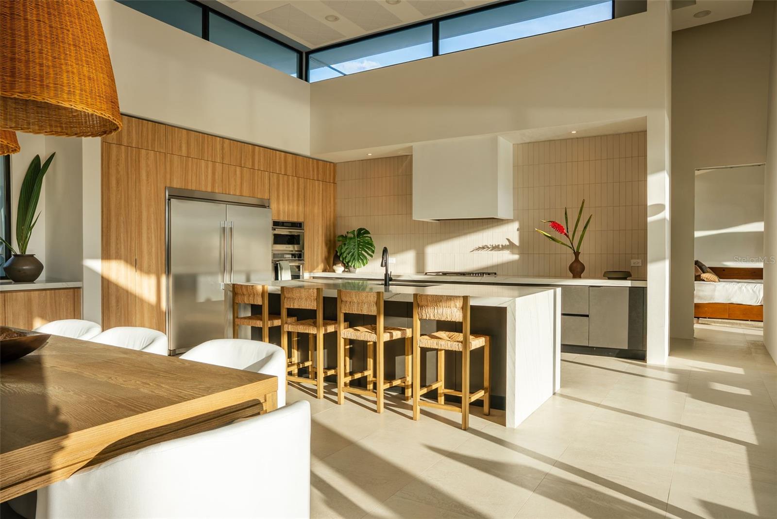 5 hab · 6 baños · DORADO — foto 12