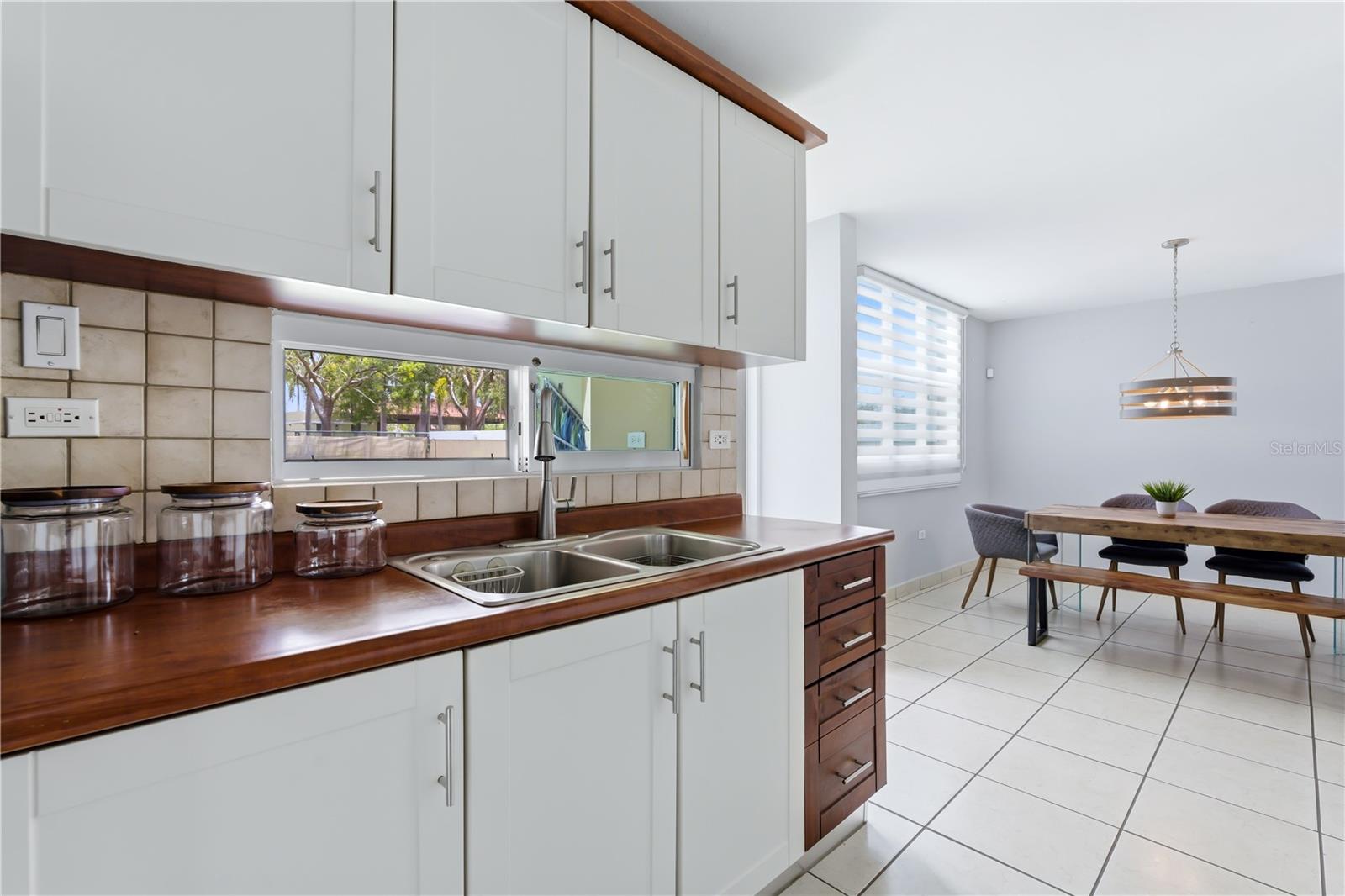 4 hab · 3 baños · TOA ALTA — foto 12