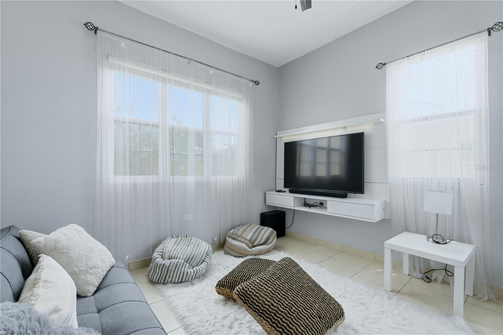 4 hab · 3 baños · TOA ALTA — foto 4