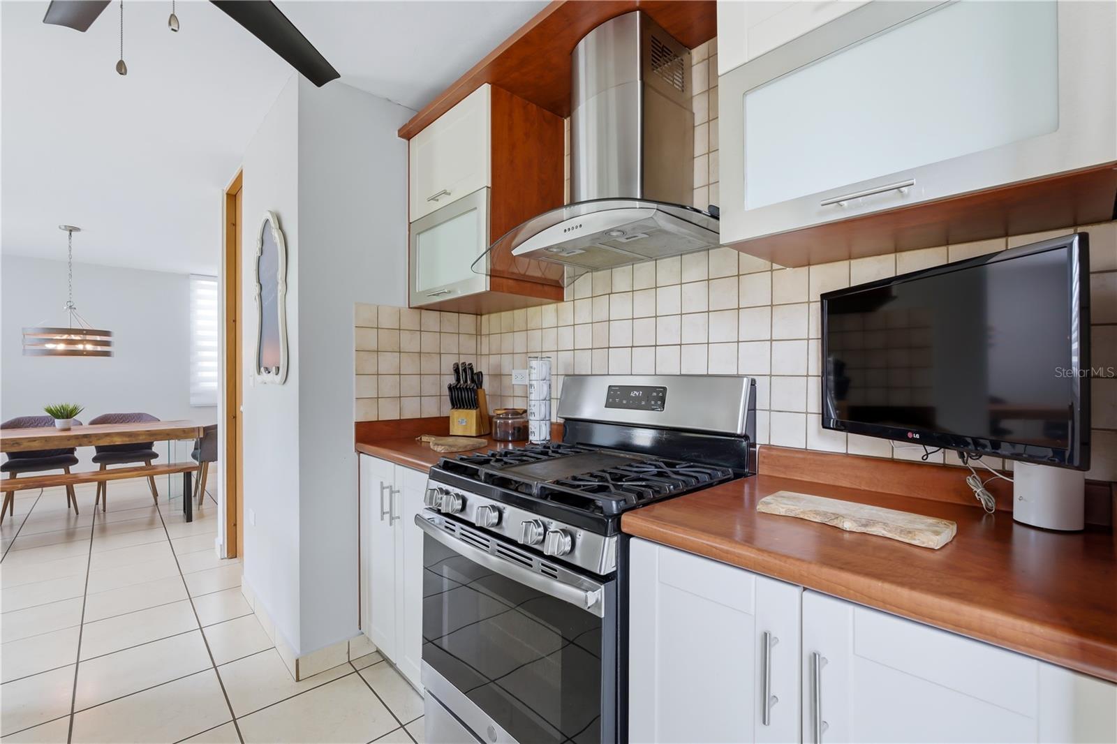 4 hab · 3 baños · TOA ALTA — foto 10