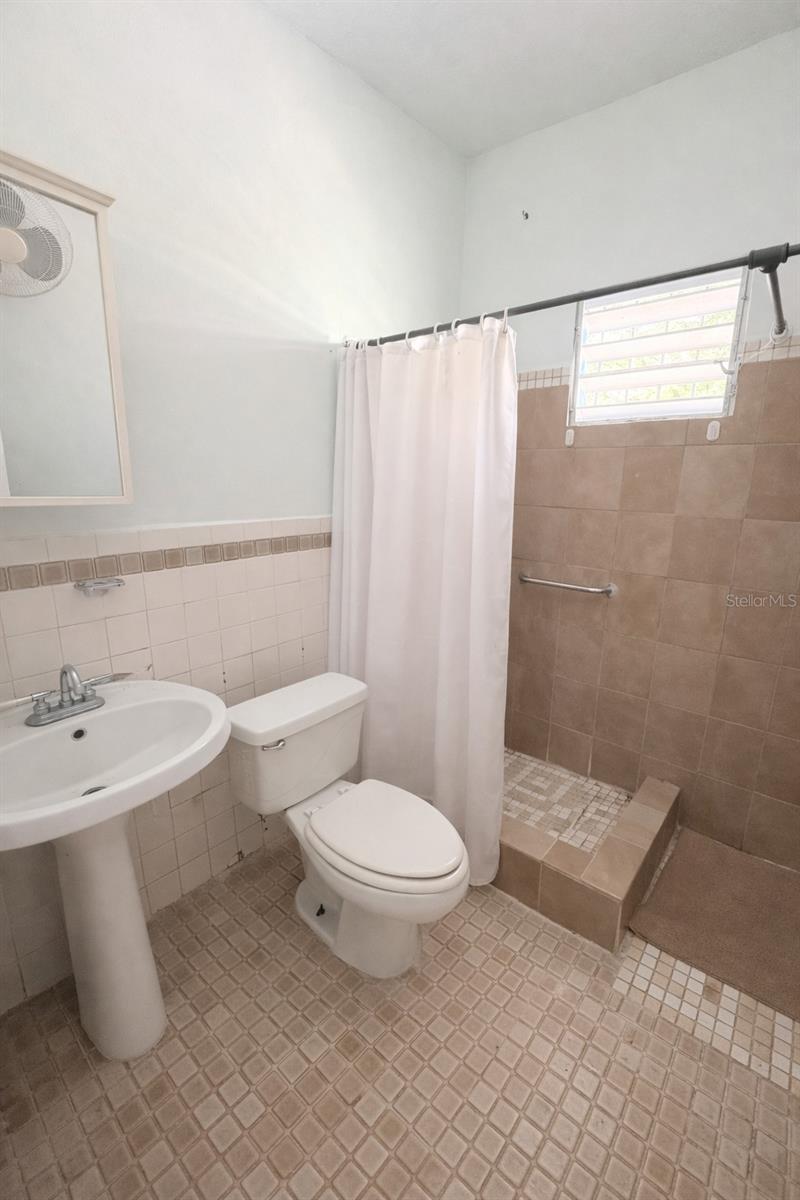 2 hab · 1 baños · SAN JUAN — foto 3