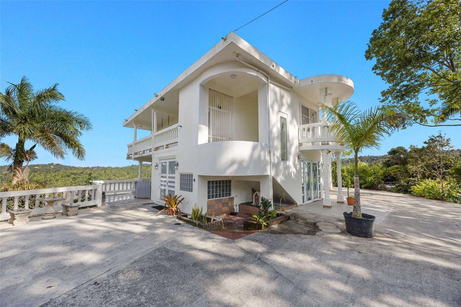 4 hab · 5 baños · GUAYAMA — foto 8