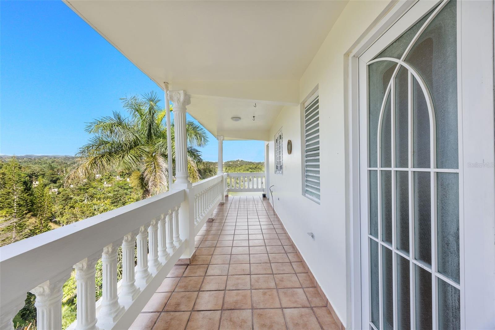 4 hab · 5 baños · GUAYAMA — foto 10