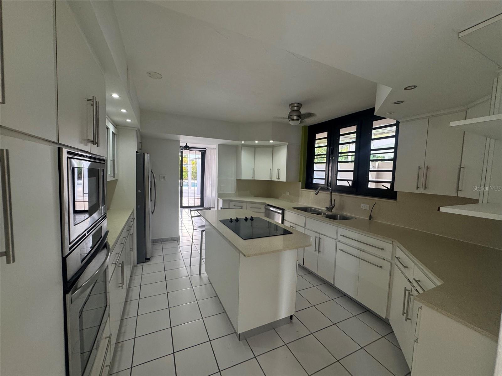 4 hab · 4 baños · CAGUAS — foto 10