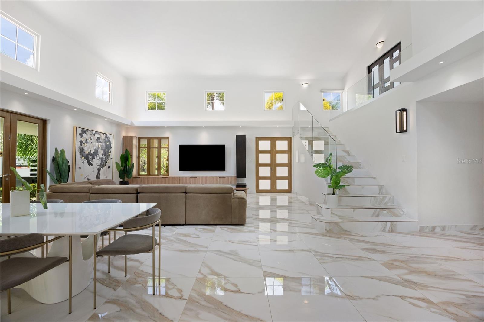 6 hab · 5 baños · DORADO — foto 3