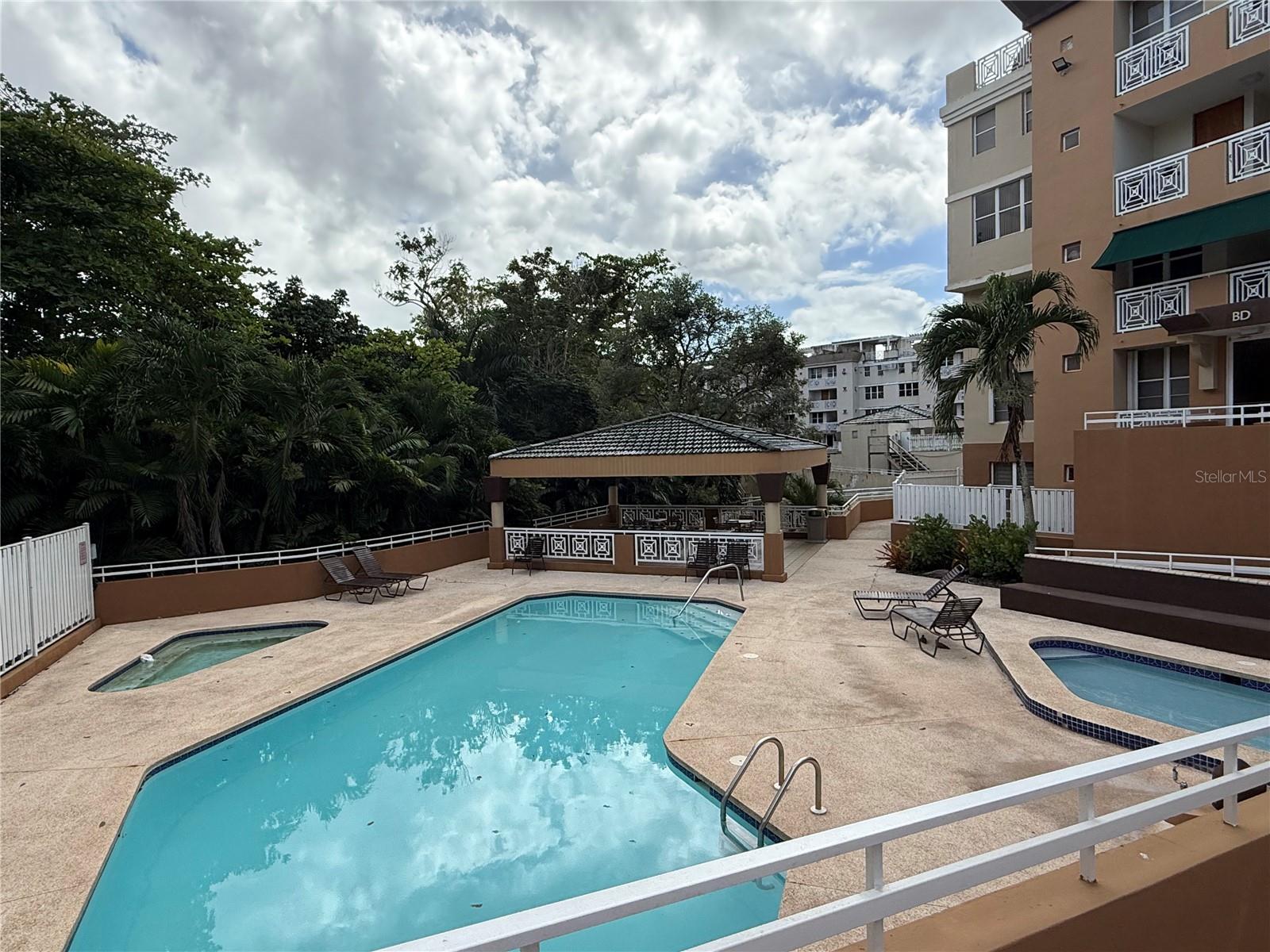 3 hab · 2 baños · GUAYNABO — foto 6