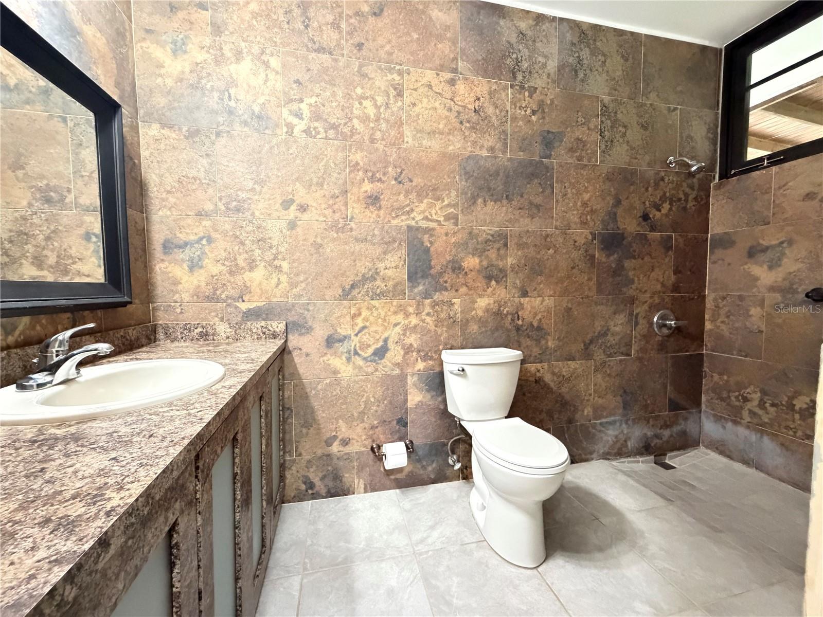4 hab · 4 baños · MAYAGUEZ — foto 11