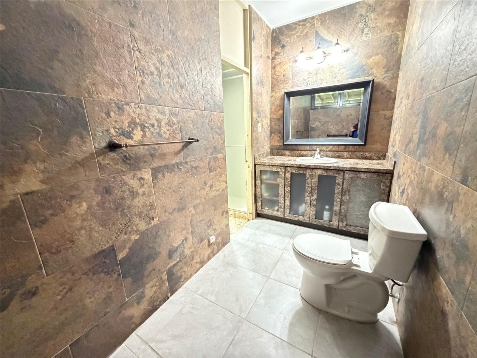 4 hab · 4 baños · MAYAGUEZ — foto 12