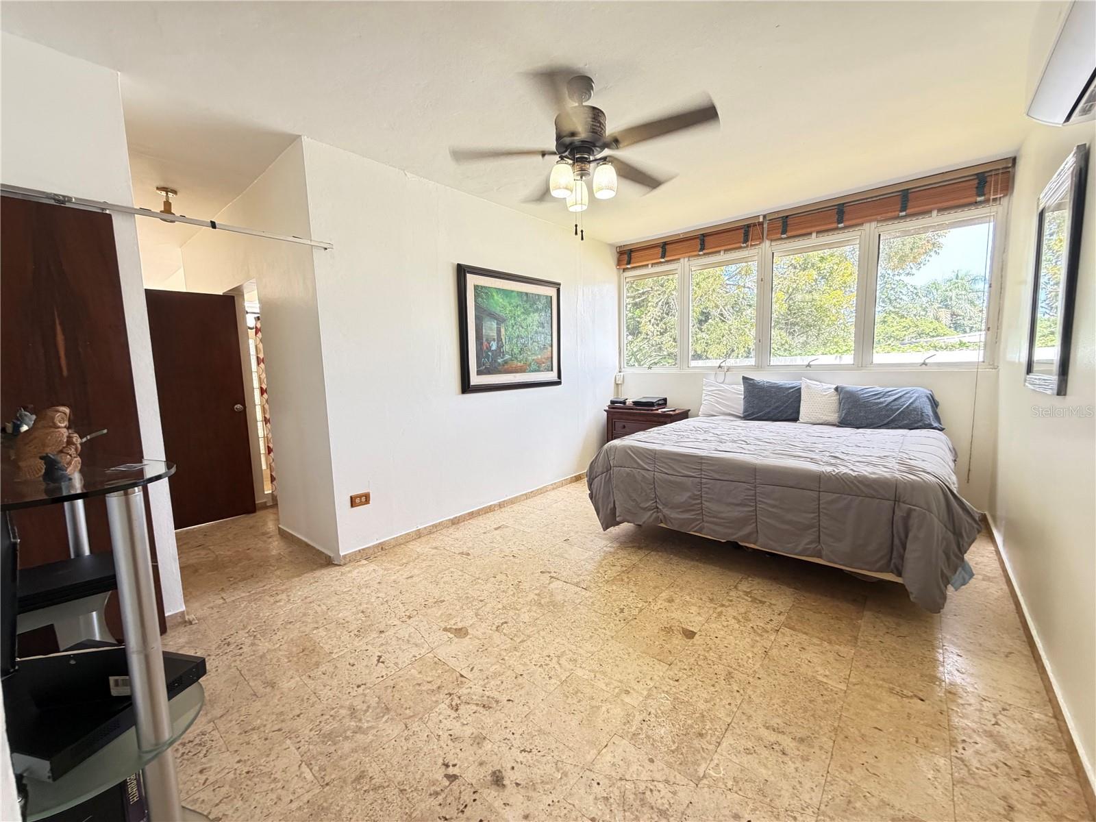 4 hab · 4 baños · MAYAGUEZ — foto 4