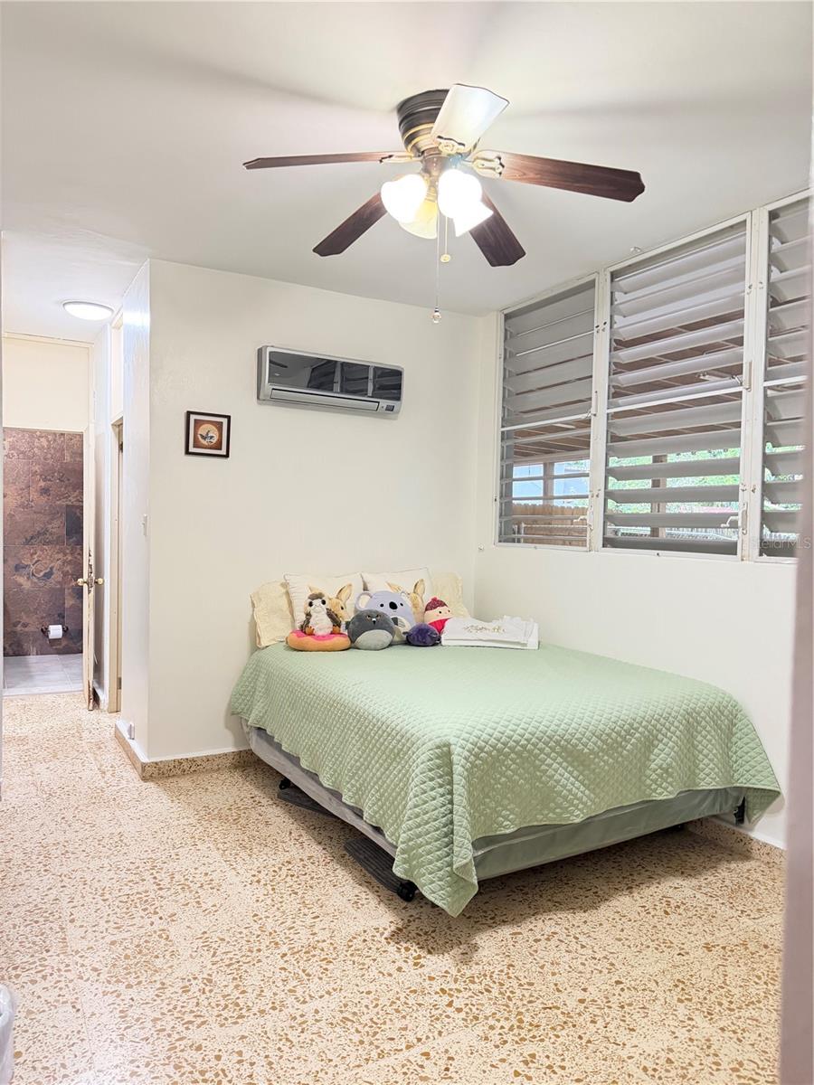 4 hab · 4 baños · MAYAGUEZ — foto 9