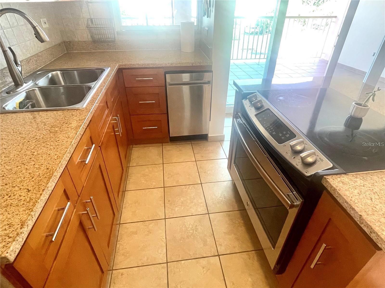 3 hab · 3 baños · HUMACAO — foto 7