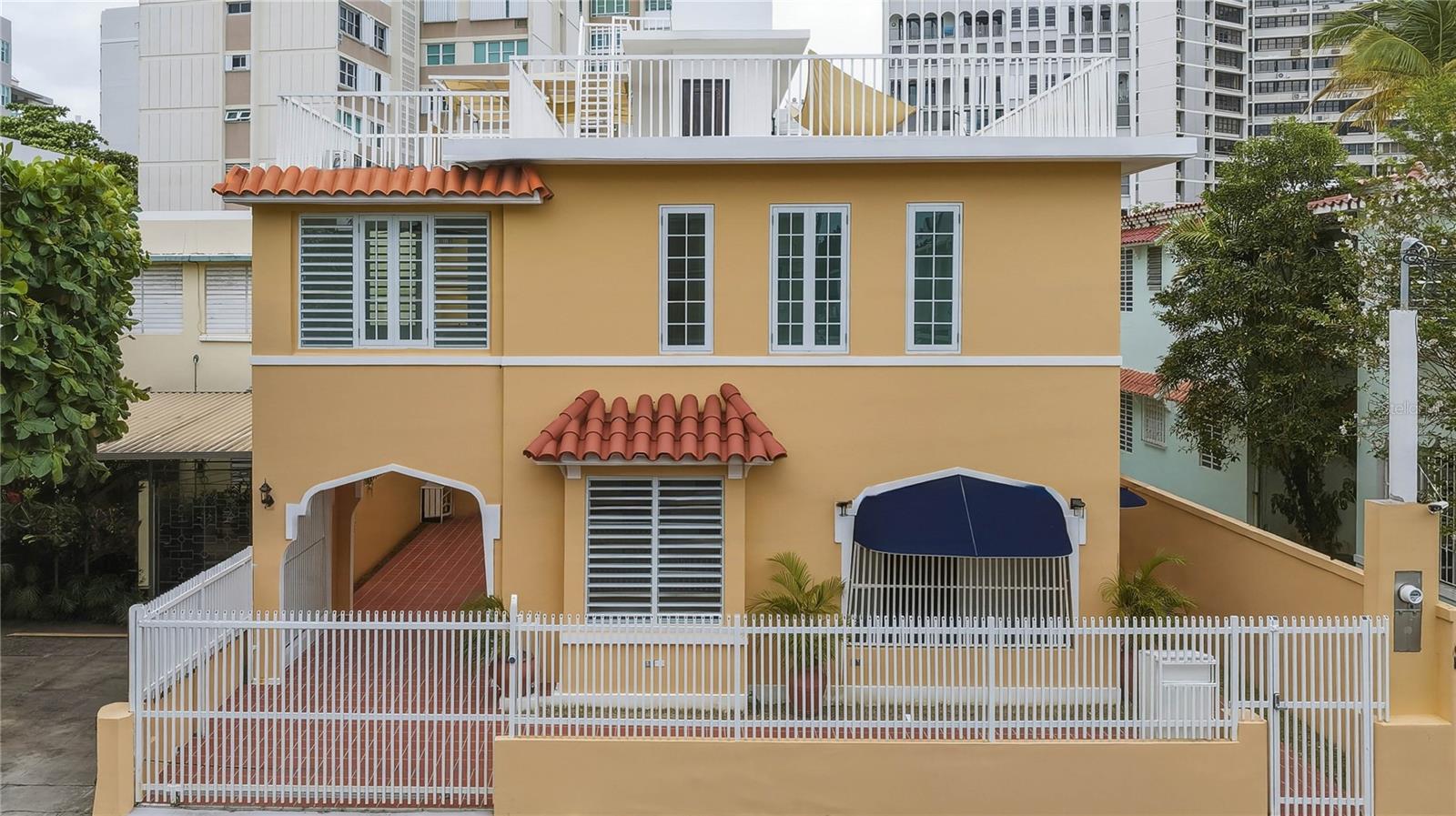 7 hab · 7 baños · SAN JUAN