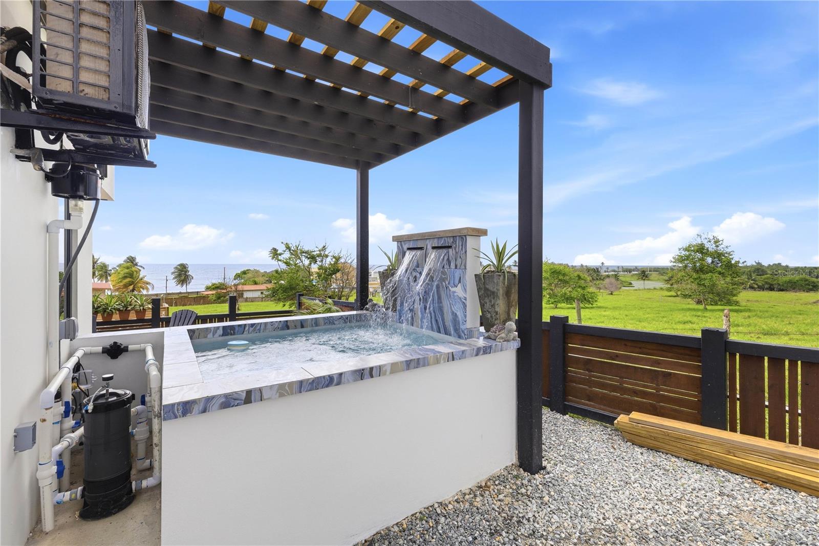 3 hab · 4 baños · CAMUY — foto 11