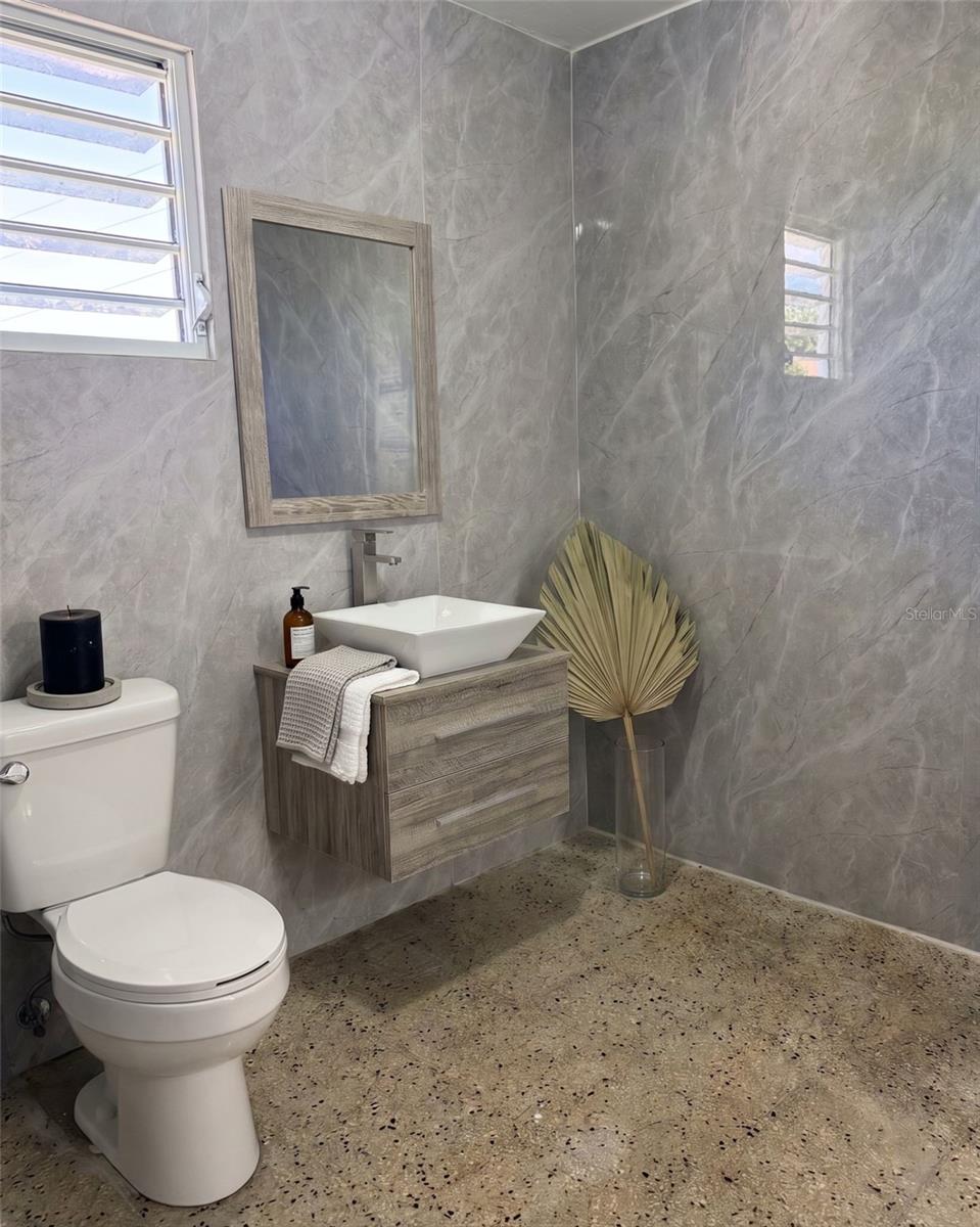 2 hab · 1 baños · MAYAGUEZ — foto 5