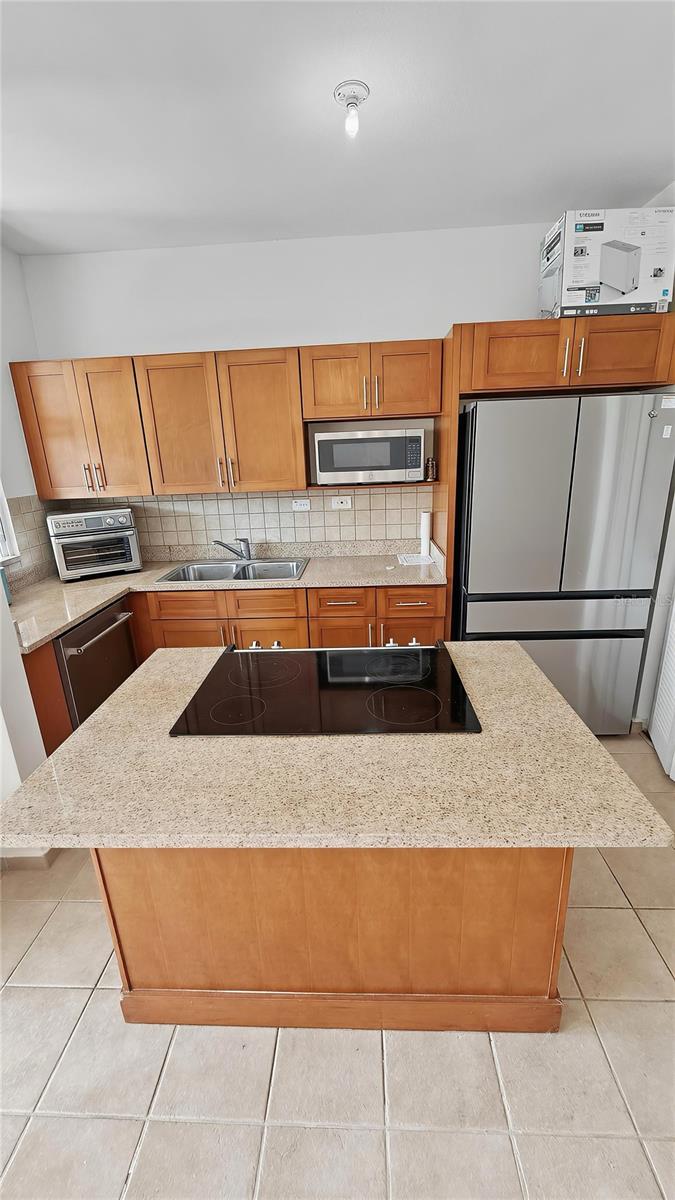 3 hab · 3 baños · HUMACAO — foto 4