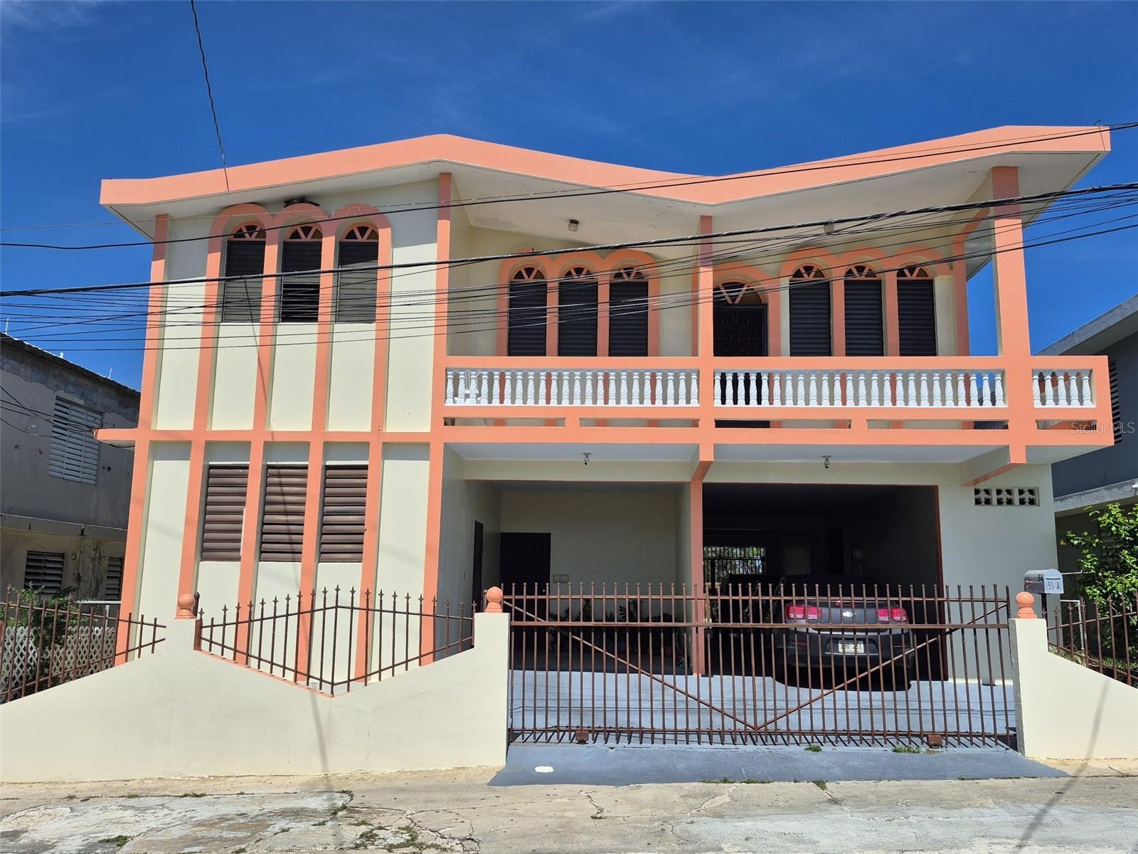 6 hab · 5 baños · ISABELA