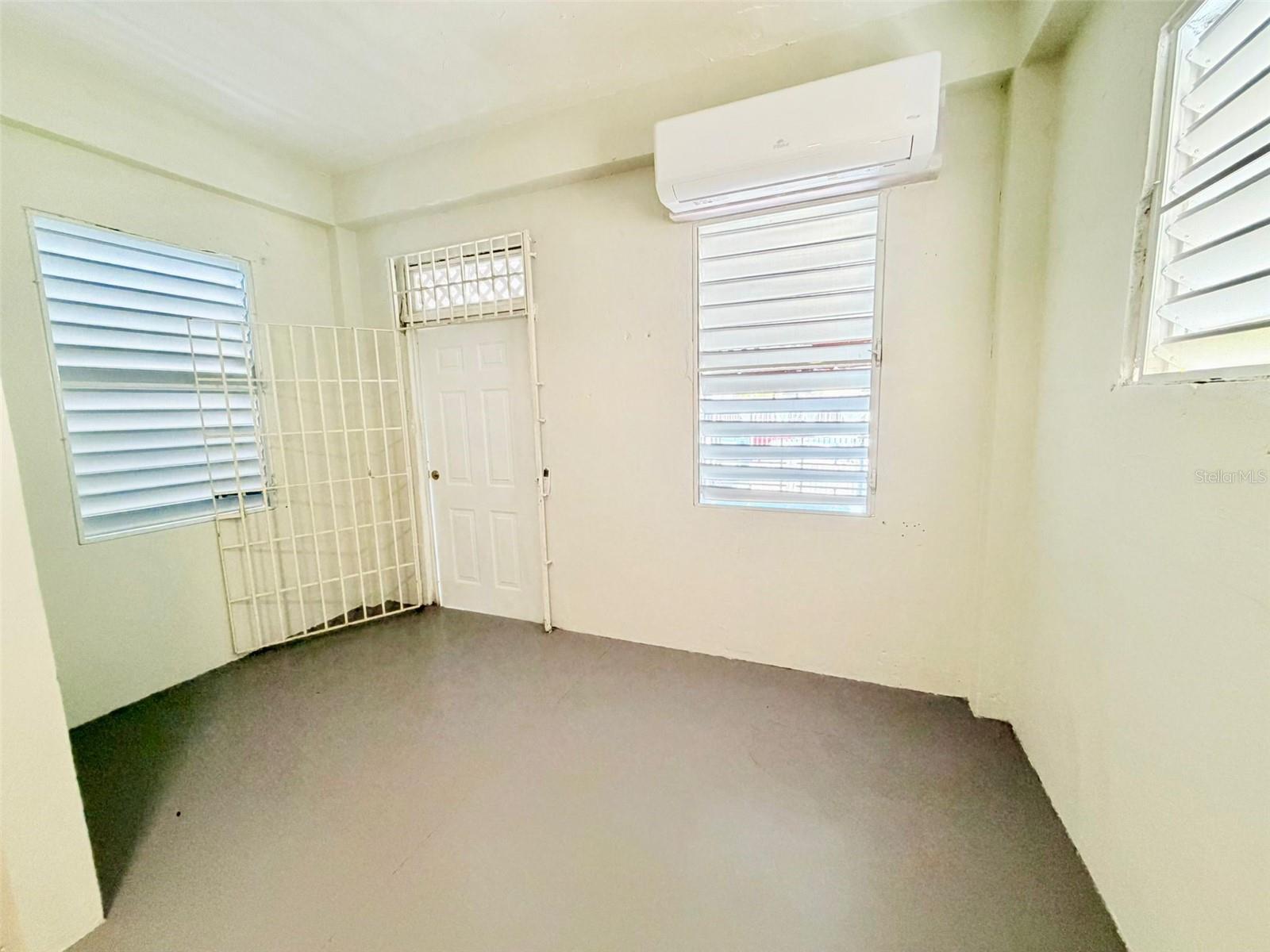 1 hab · 1 baños · SAN JUAN — foto 3