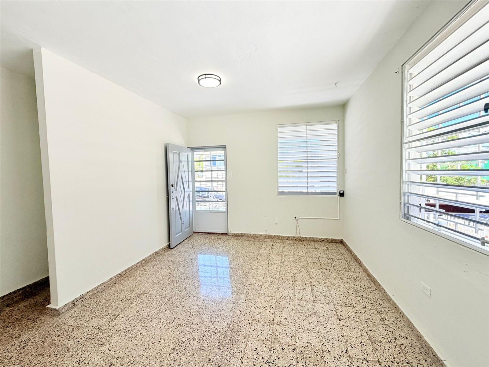 3 hab · 1 baños · SAN JUAN — foto 4