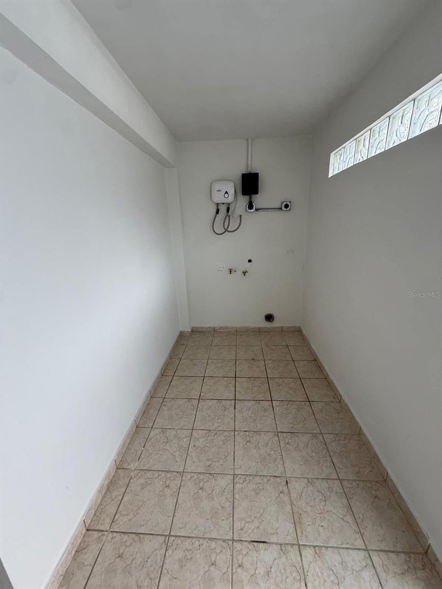 6 hab · 2 baños · AIBONITO — foto 12