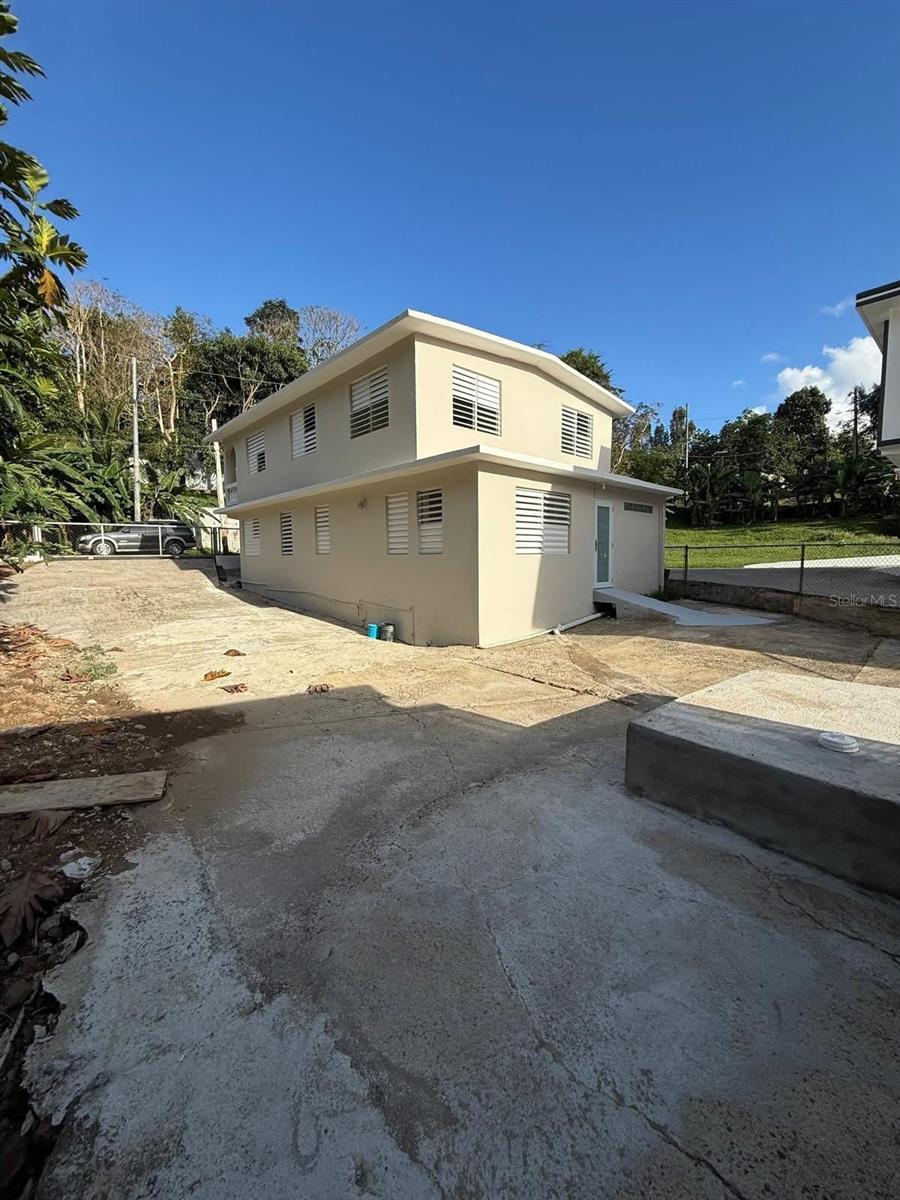 6 hab · 2 baños · AIBONITO — foto 3
