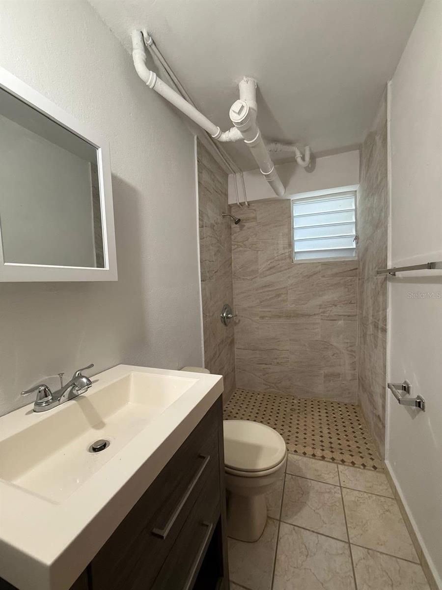 6 hab · 2 baños · AIBONITO — foto 9