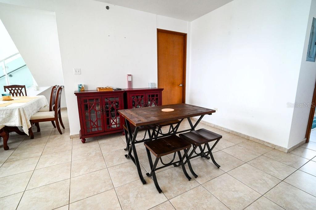 4 hab · 3 baños · CAROLINA — foto 10