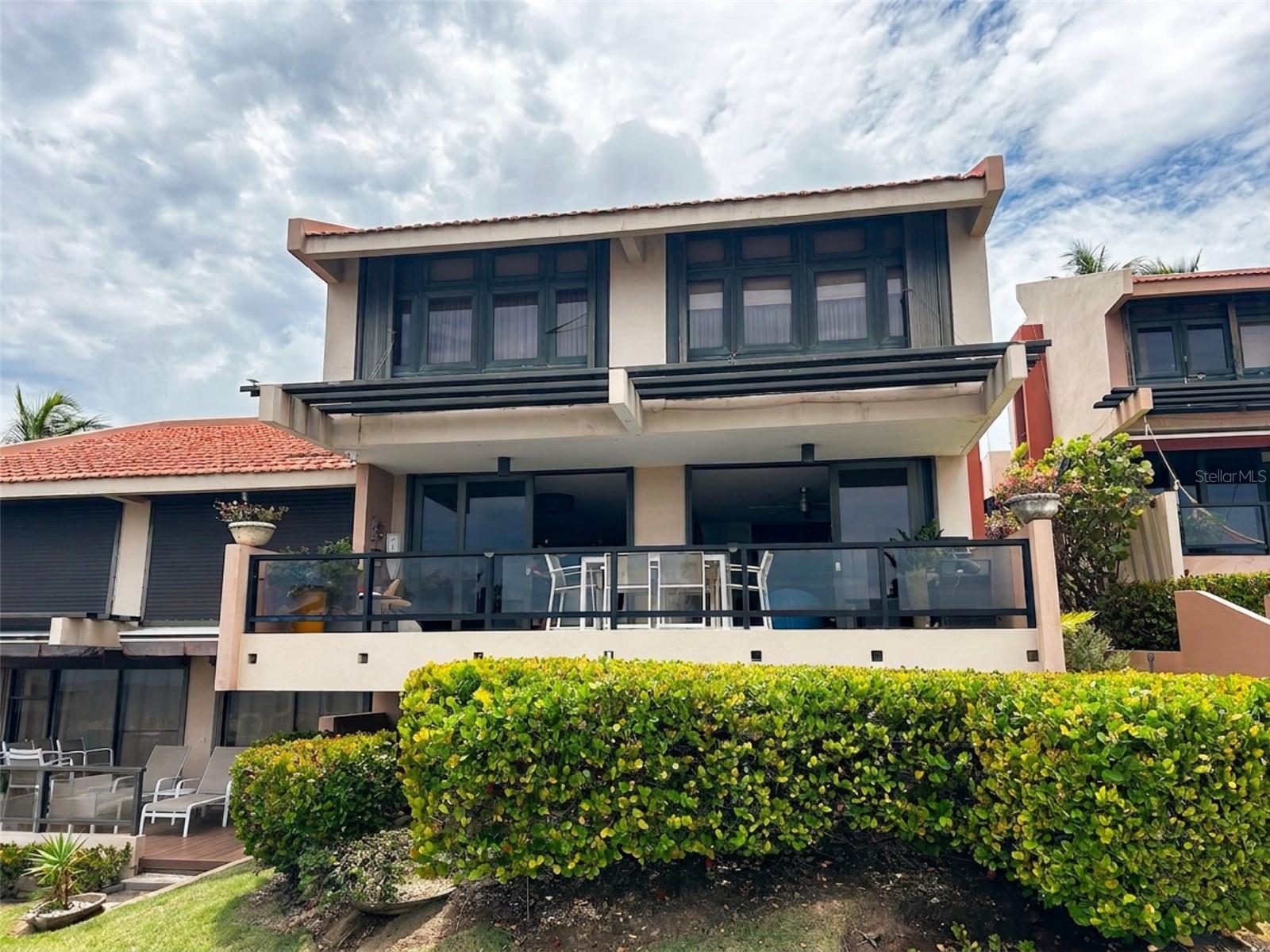 3 hab · 3 baños · HUMACAO