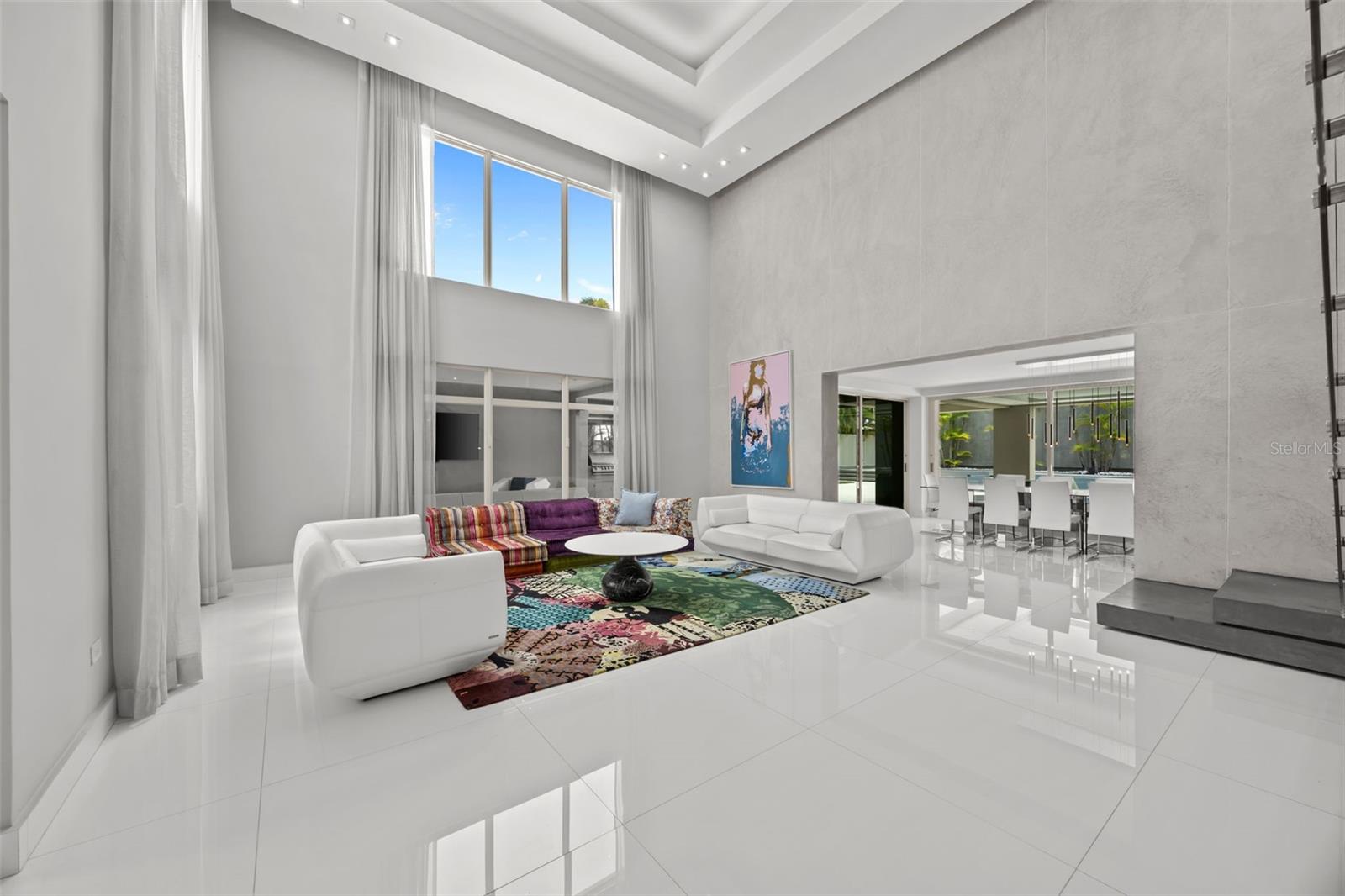 6 hab · 8 baños · DORADO — foto 3