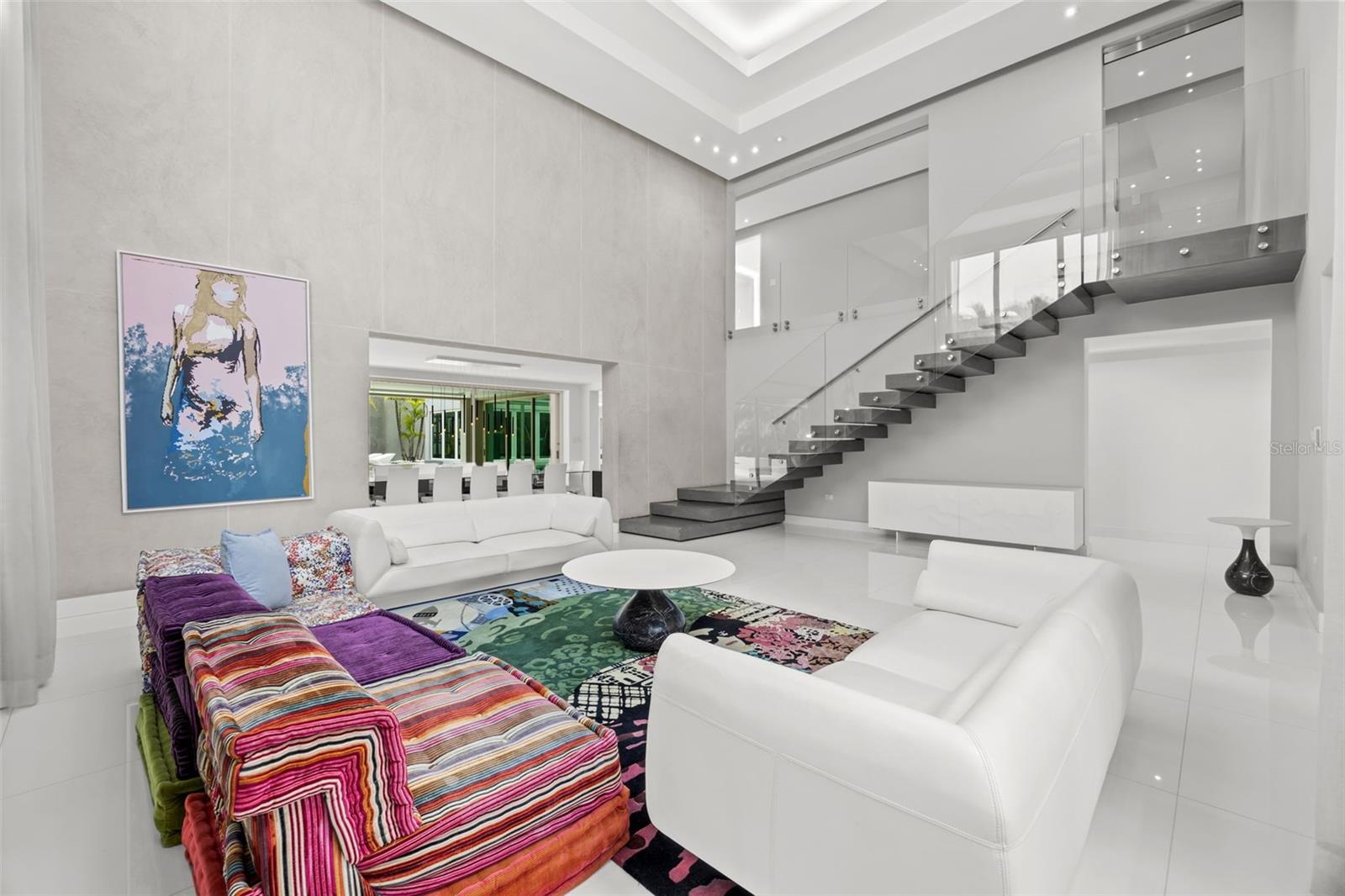 6 hab · 8 baños · DORADO — foto 6