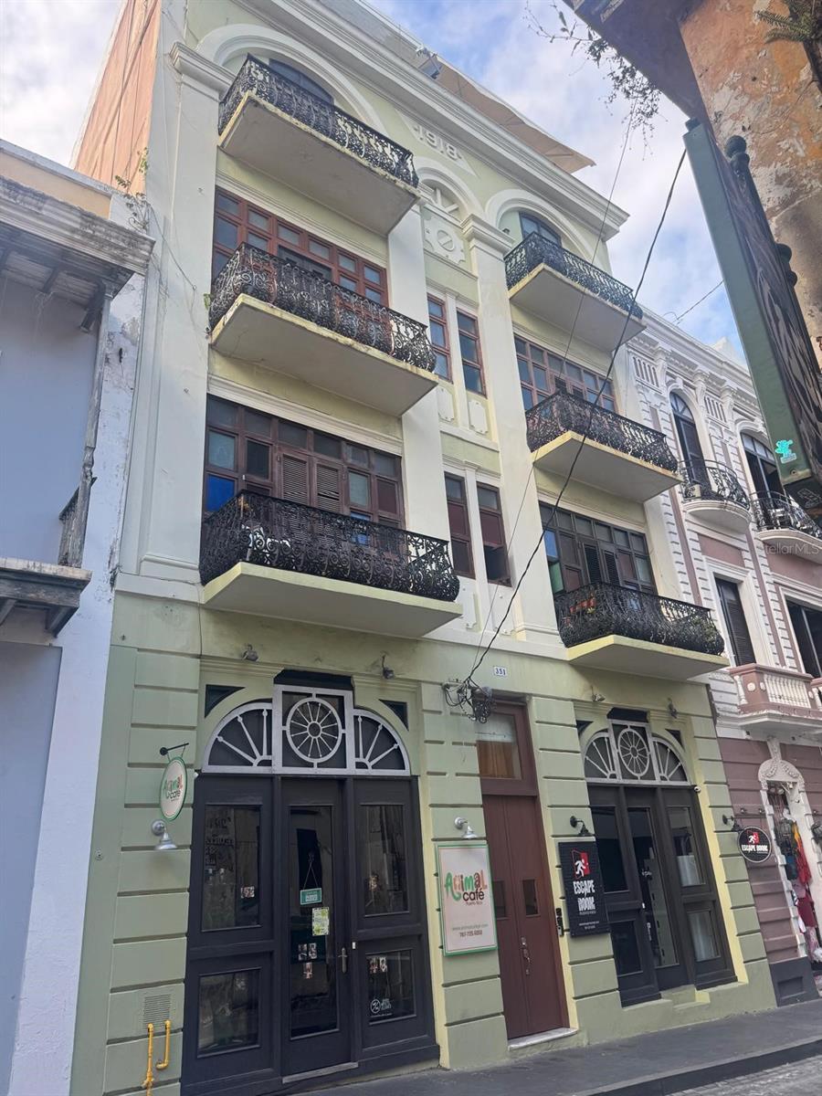 3 hab · 2 baños · SAN JUAN