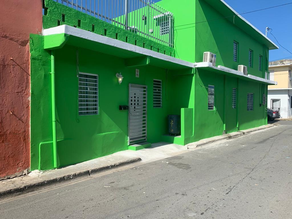 18 hab · 6 baños · SAN JUAN