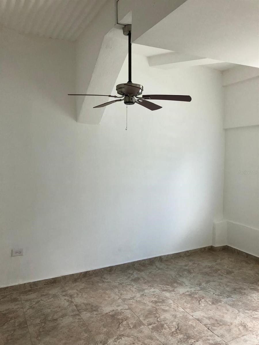 18 hab · 6 baños · SAN JUAN — foto 6