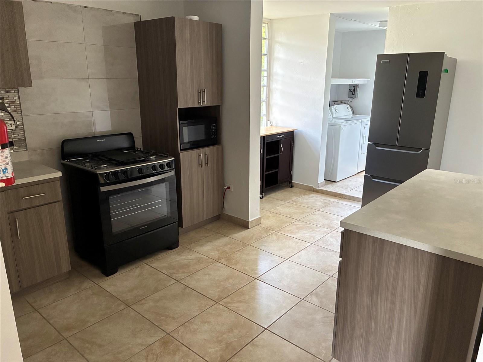 4 hab · 2 baños · CAYEY — foto 11