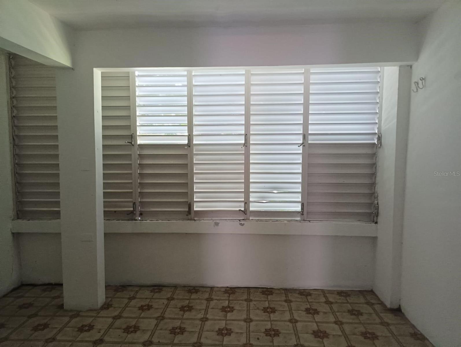 6 hab · 2 baños · MAYAGUEZ — foto 5