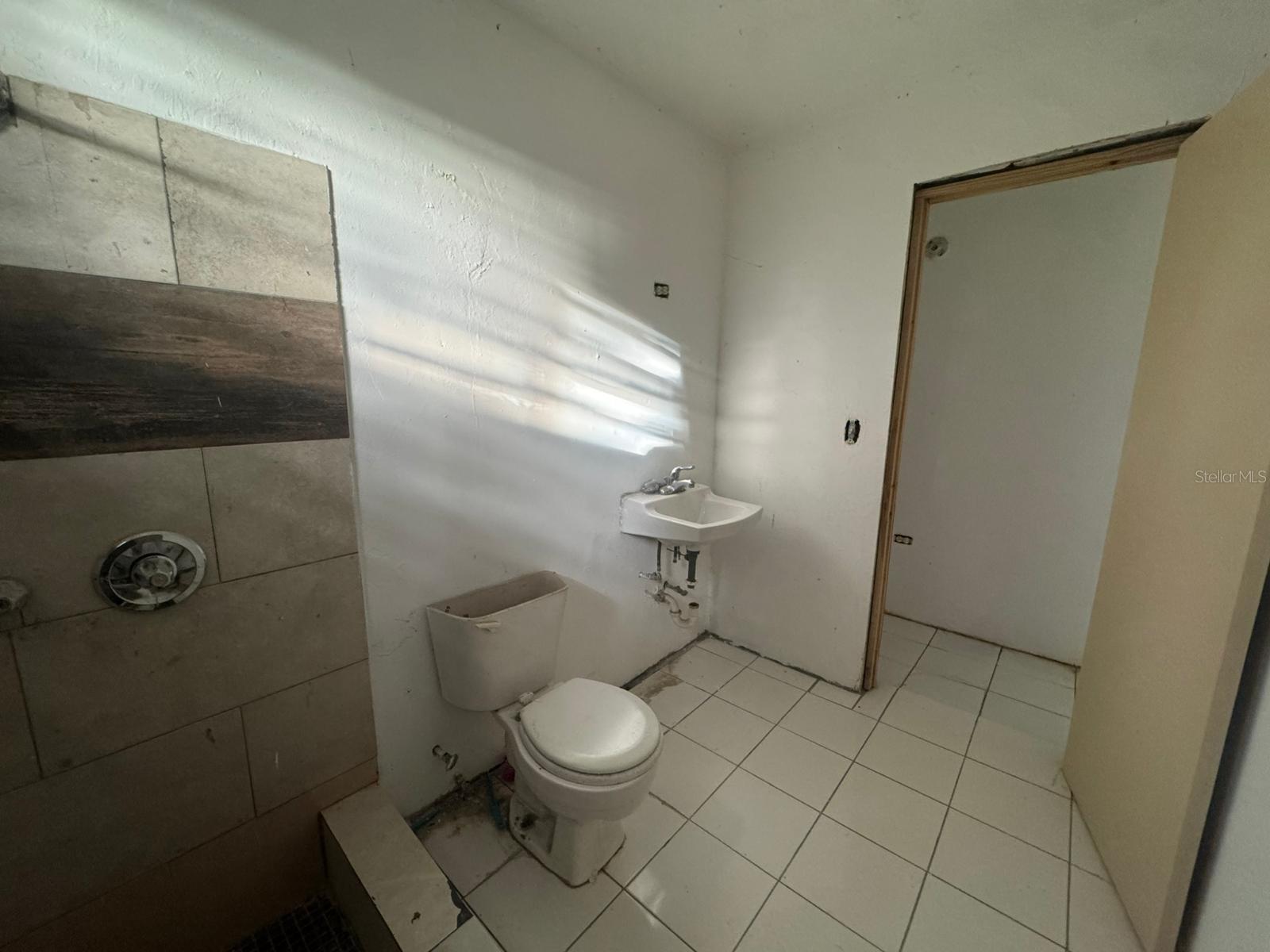 6 hab · 2 baños · MAYAGUEZ — foto 7