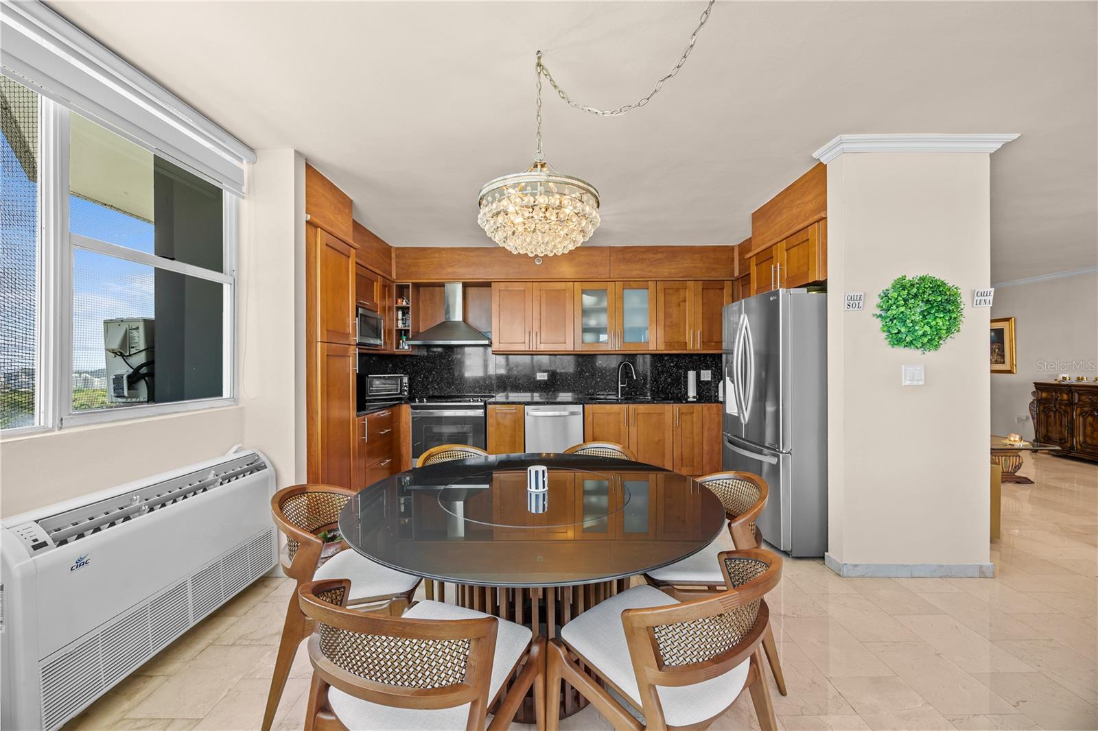 4 hab · 3 baños · GUAYNABO — foto 12