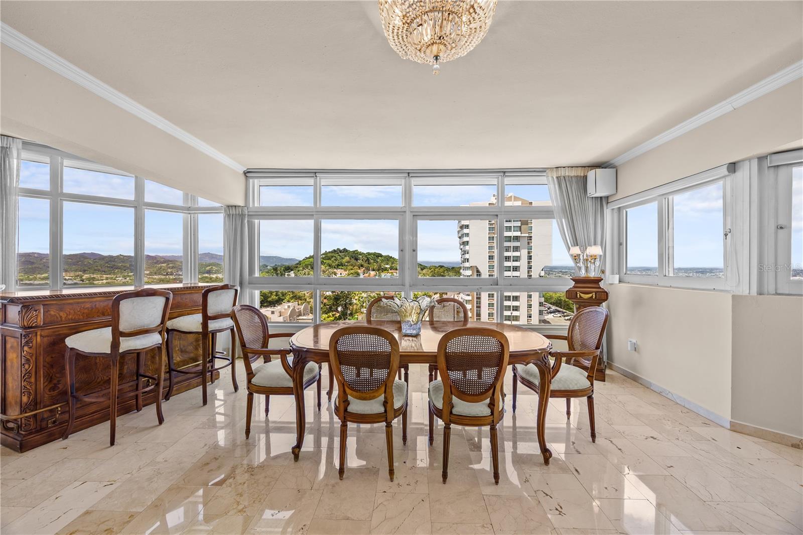 4 hab · 3 baños · GUAYNABO — foto 10