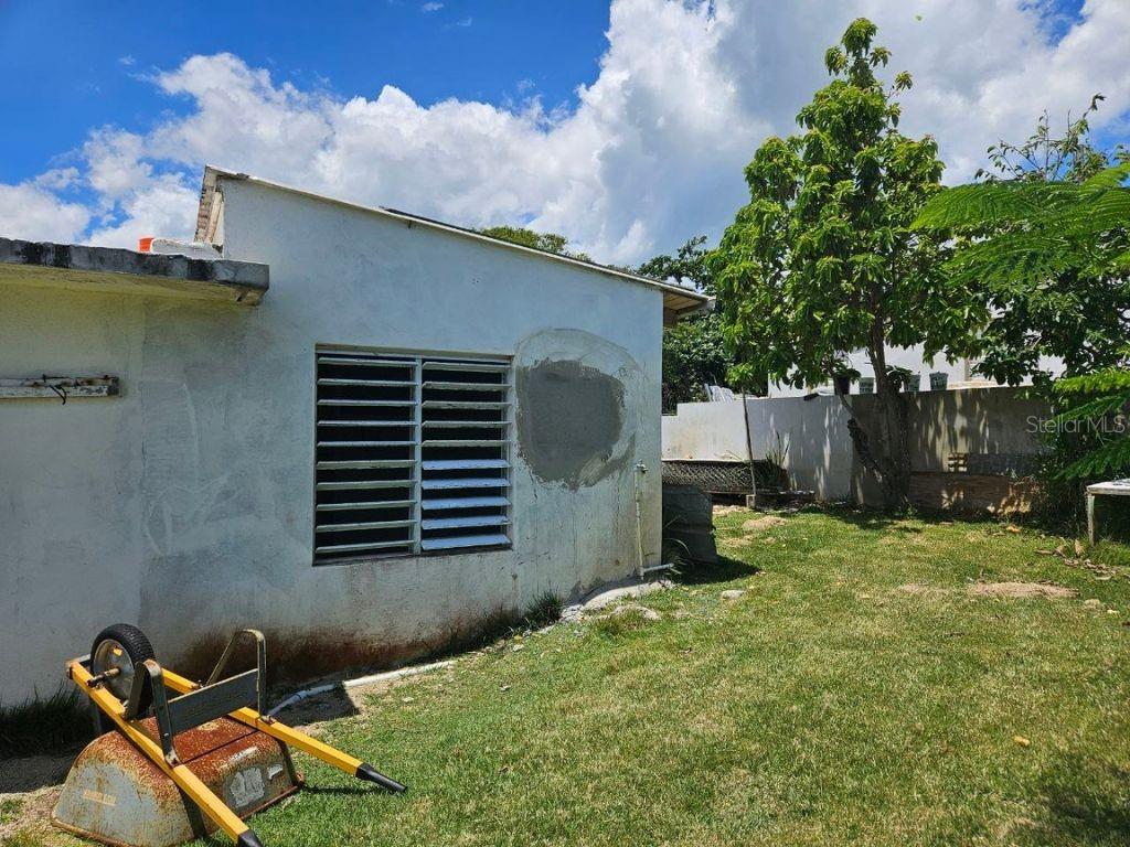 4 hab · 2 baños · CAMUY — foto 9