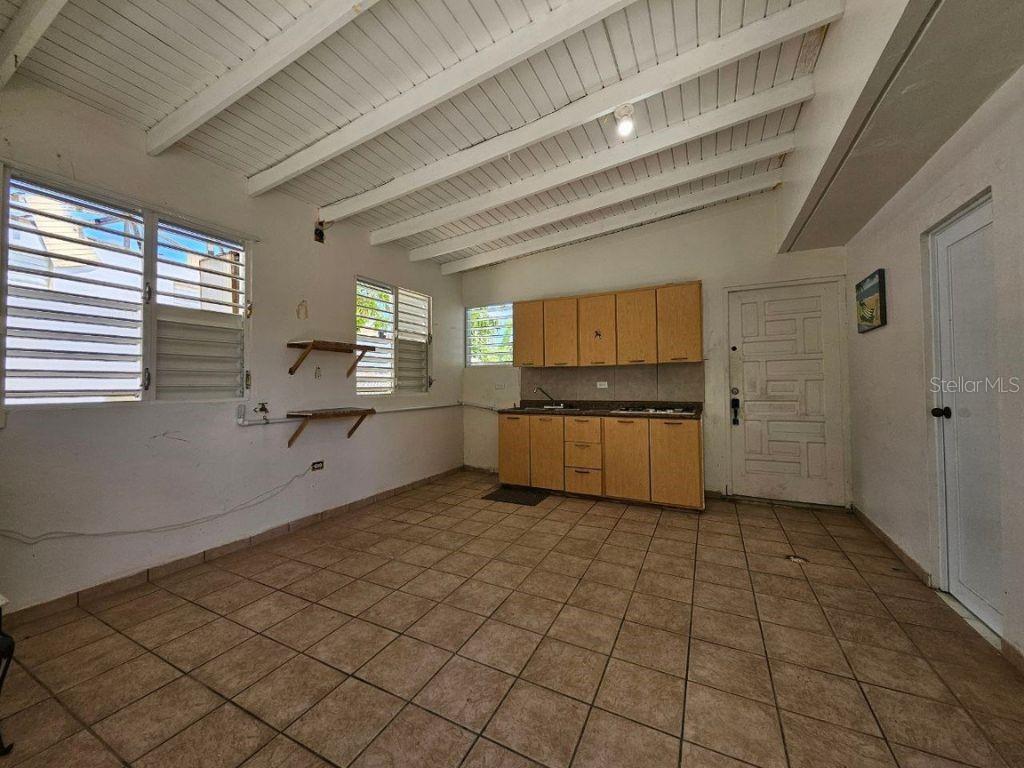 4 hab · 2 baños · CAMUY — foto 10