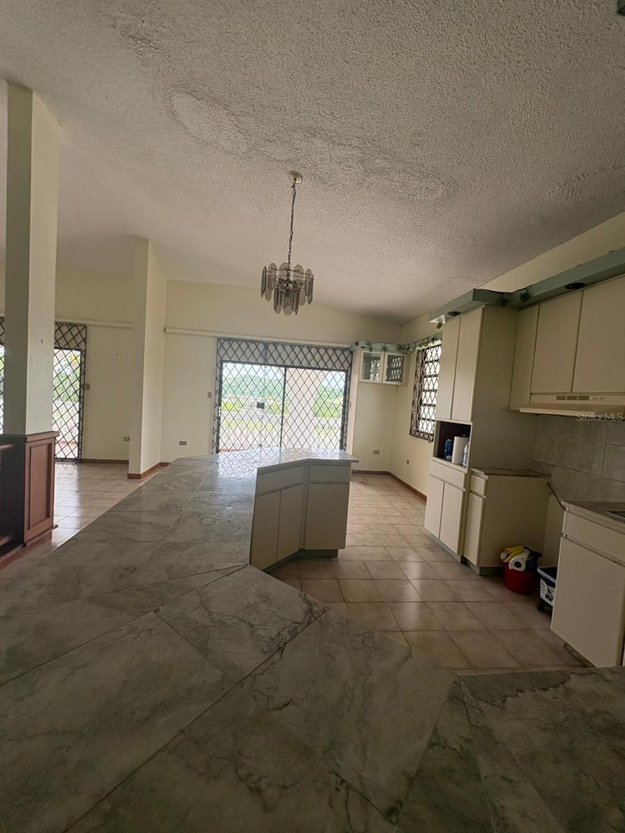 7 hab · 6 baños · PONCE — foto 6