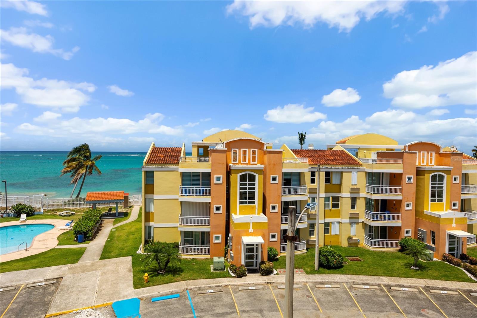 3 hab · 2 baños · LOIZA — foto 9