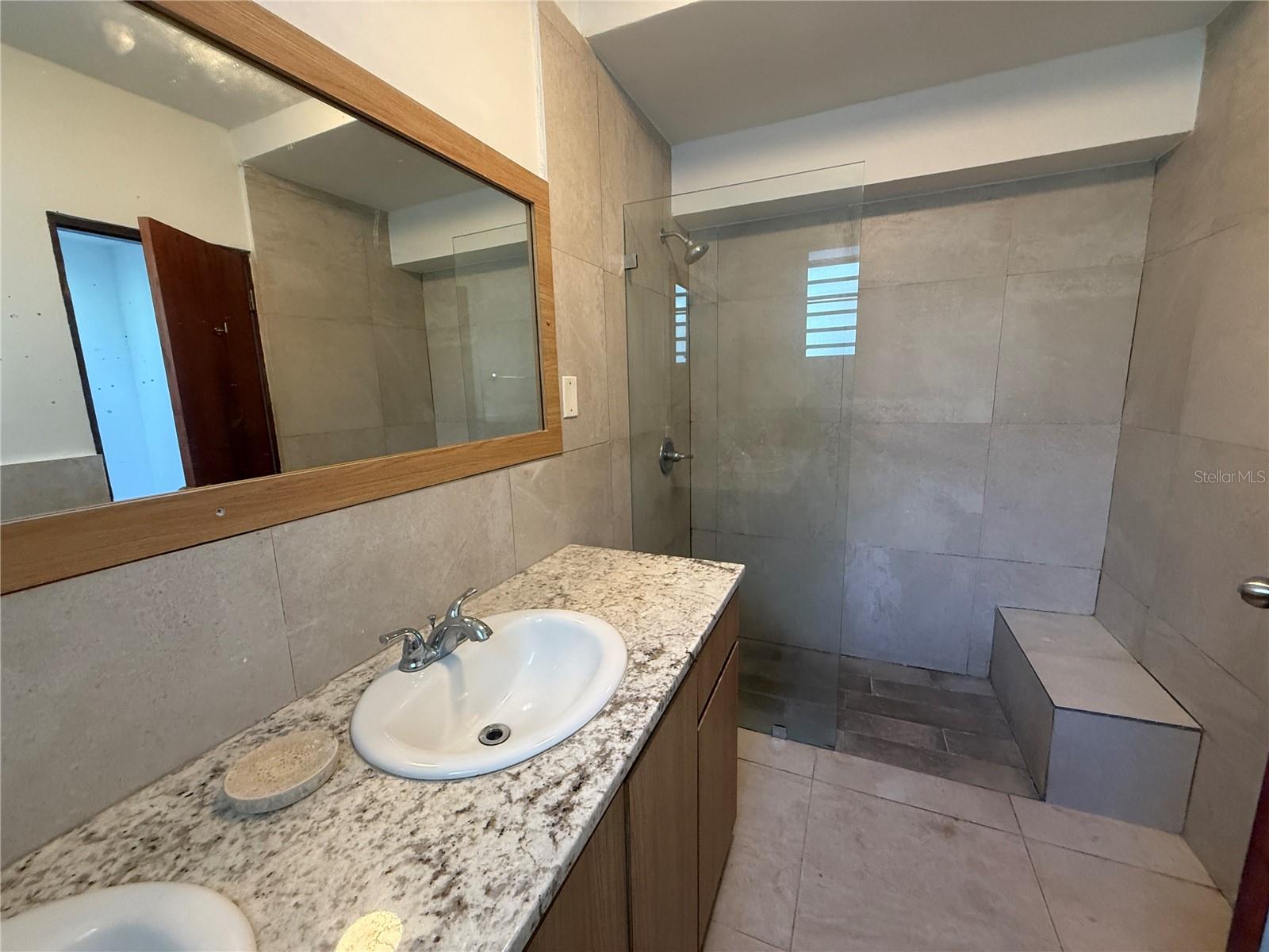 3 hab · 2 baños · SAN JUAN — foto 12