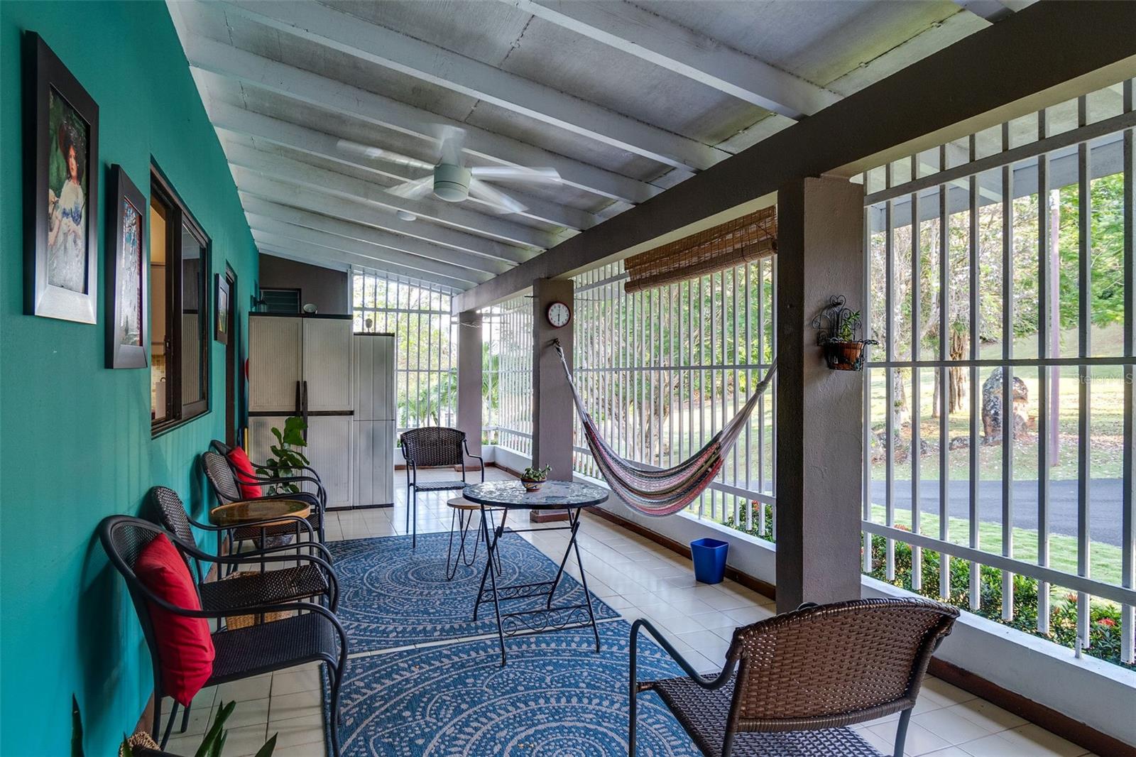 4 hab · 4 baños · BAYAMON — foto 9