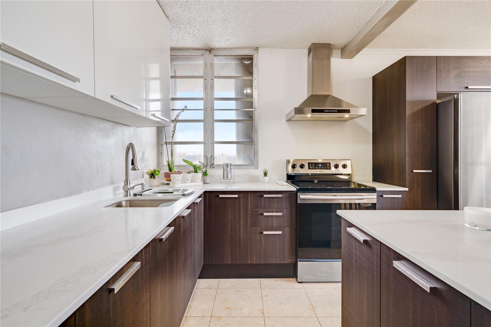 2 hab · 2 baños · GUAYNABO — foto 4