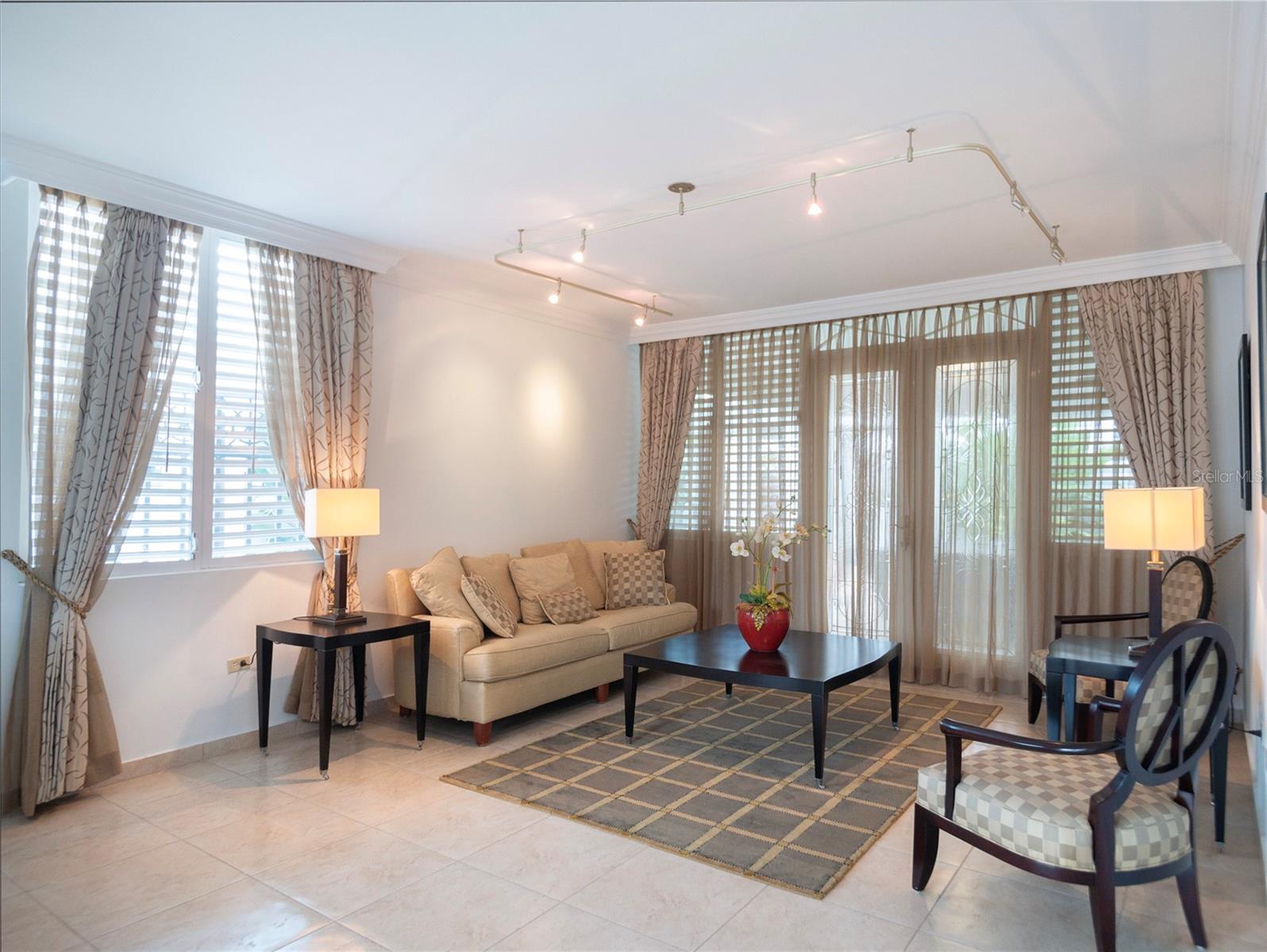 4 hab · 5 baños · SAN JUAN — foto 2