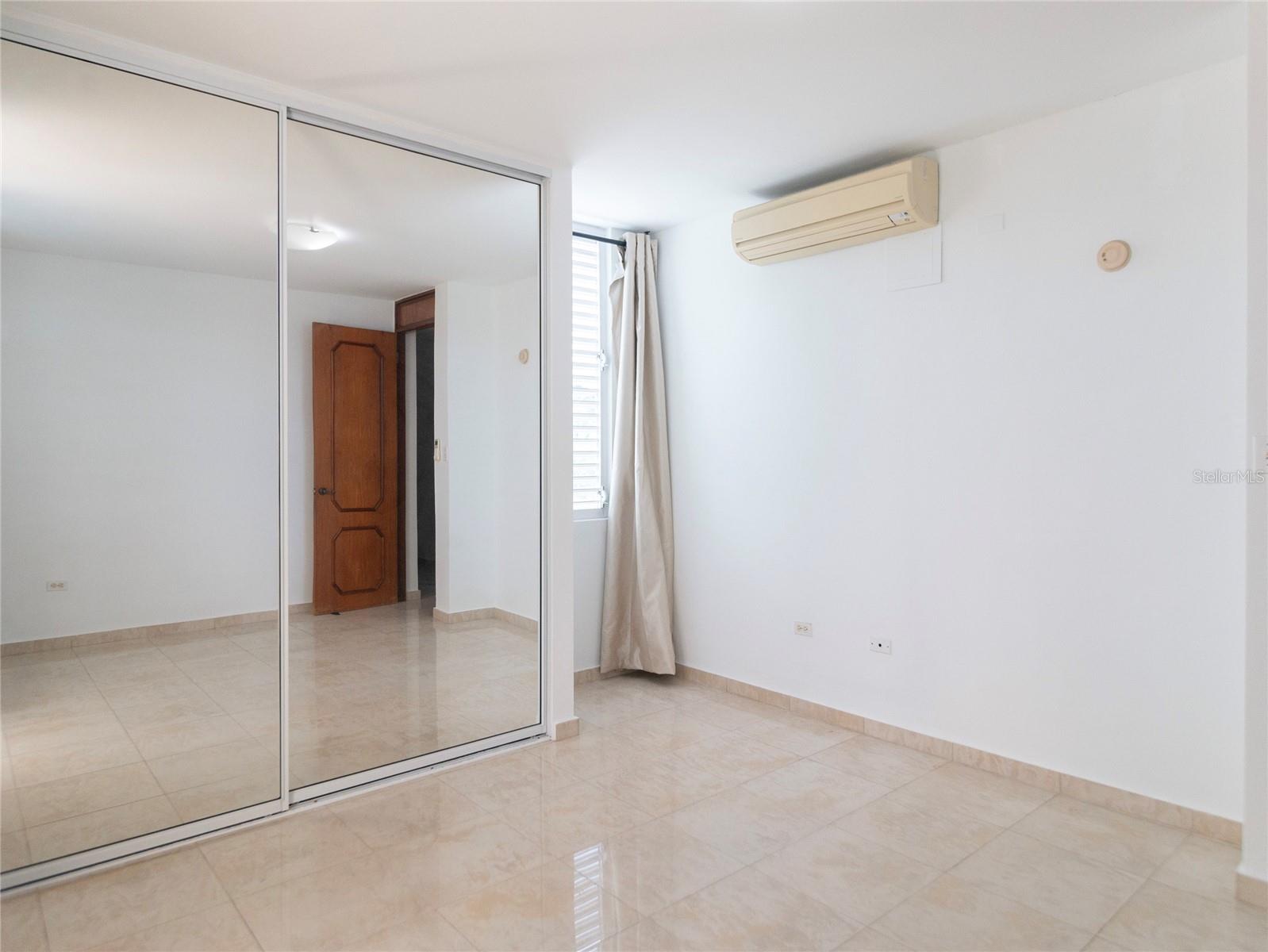 4 hab · 5 baños · SAN JUAN — foto 12