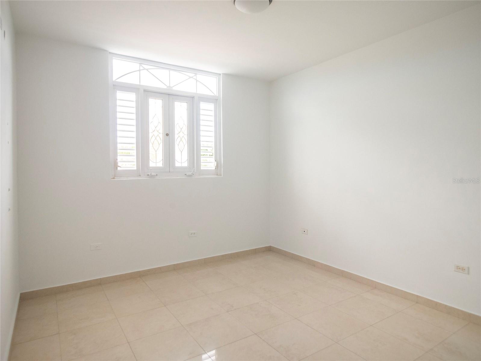 4 hab · 5 baños · SAN JUAN — foto 8