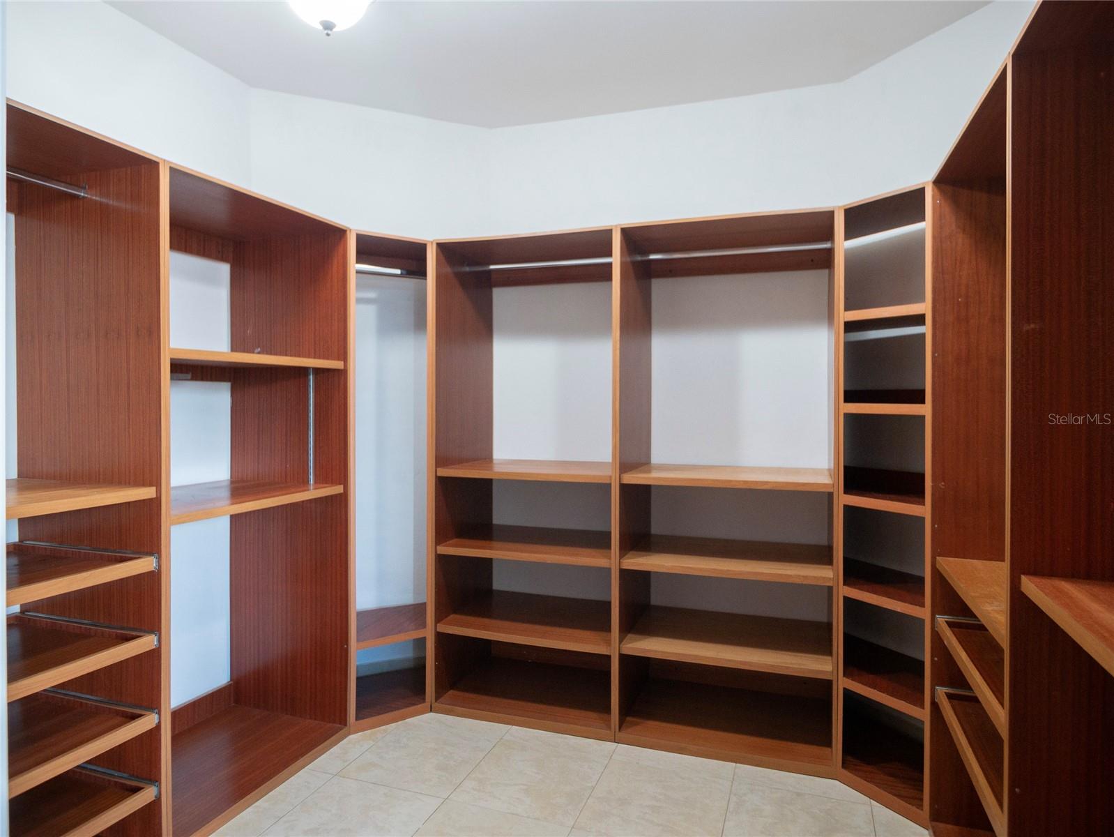 4 hab · 5 baños · SAN JUAN — foto 9