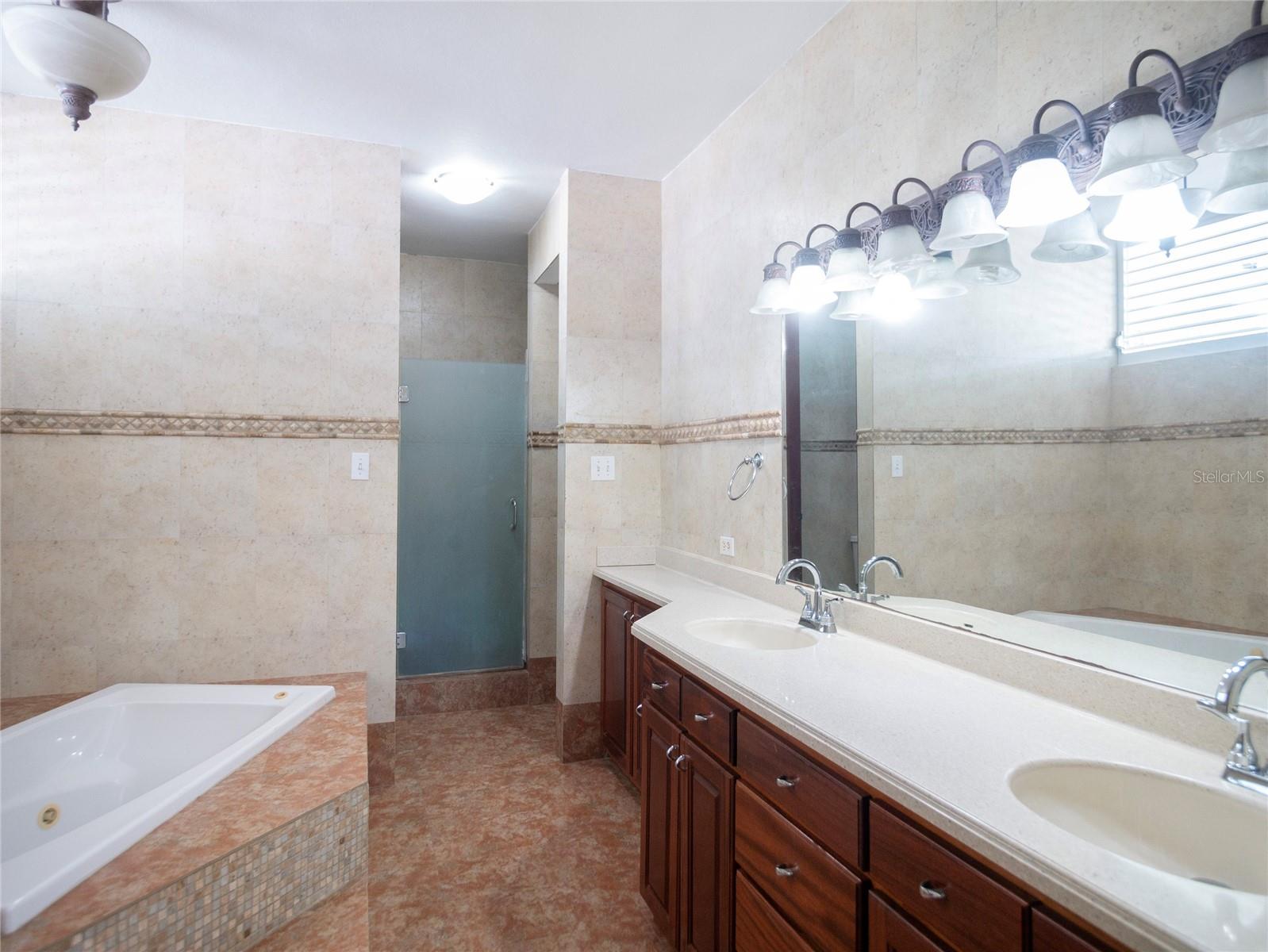 4 hab · 5 baños · SAN JUAN — foto 10